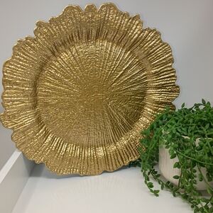 Gold Textured Decorative Plate